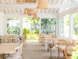 Camping Pas Cher vous présente avec son site Officiel campingpascher.fr, le Camping Miramar, situé sur la commune de Mont-roig Del Camp dans le département Tarragone (Catalogne) en Espagne. Le camping Miramar, vous présente un hébergement de type caravane de 9 m². Le camping Miramar vous propose du vendredi 13 mars au vendredi 20 mars 2026 pour 7 nuits à 368.48€. Cette location propose 105 dates différentes pour réserver votre séjour. Découvrez également les 40 autres gammes d'hébergements du camping. Les Avis clients pour le Camping Miramar sont excellents avec une note moyenne de 8 sur 10. Mer, Animation enfants, Animations familiales, Aire de jeux enfants, Terrain de beach-volley, Terrain de football, Bar, Restaurant, Épicerie,... En savoir plus : cliquez-ICI.