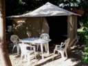 Cliquez pour découvrir toutes les photos de l'HÉBERGEMENT ! tente en toile et bois - camping Paradis Bellerive photo 7