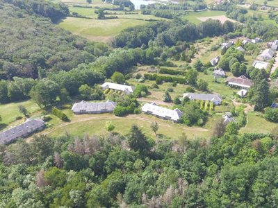 Cliquez pour découvrir toutes les photos de l'ÉTABLISSEMENT ! camping Ushuaïa Villages - Domaine De Scott photo 16