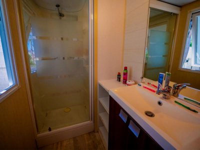Cliquez pour découvrir toutes les photos de l'HÉBERGEMENT ! mobil-home - La Lagune photo 7
