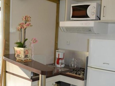 Cliquez pour découvrir toutes les photos de l'HÉBERGEMENT ! chalet - Domaine Le Quercy photo 4