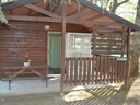 Cliquez pour découvrir toutes les photos de l'HÉBERGEMENT ! chalet - camping Domaine Le Quercy photo 2