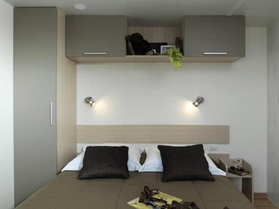 Cliquez pour découvrir toutes les photos de l'HÉBERGEMENT ! mobil-home - Sites Et Paysages - Les Pinèdes photo 3