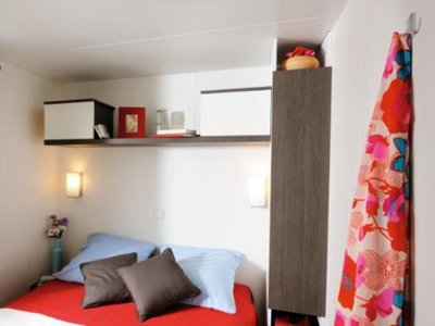 Cliquez pour découvrir toutes les photos de l'HÉBERGEMENT ! mobil-home - Sites Et Paysages - Les Pinèdes photo 5