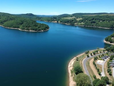 camping Les Rives Du Lac Du Laouzas photo 1