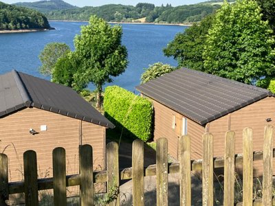 Cliquez pour découvrir toutes les photos de l'ÉTABLISSEMENT ! camping Les Rives Du Lac Du Laouzas photo 13