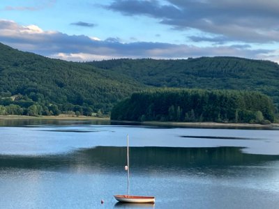 Cliquez pour découvrir toutes les photos de l'ÉTABLISSEMENT ! camping Les Rives Du Lac Du Laouzas photo 14