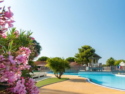 Cliquez pour découvrir toutes les photos de l'ÉTABLISSEMENT ! camping Club La Côte Des Roses 4* - MS VACANCES photo 9