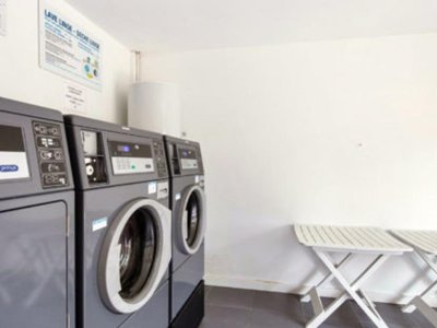 Cliquez pour découvrir toutes les photos de l'ÉTABLISSEMENT ! camping - Le Grand Paris photo 24