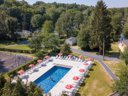 Camping Pas Cher vous présente avec son site Officiel campingpascher.fr, le Camping - Le Grand Paris classé 4 étoiles, situé sur la commune de Nesles La Vallee dans le département Val-d'oise (île De France) en France. Le camping - Le Grand Paris, vous présente un hébergement de type mobil-home de 25 m². Le camping - Le Grand Paris vous proposeun séjour PAS CHER avec une REMISEdu mardi 09 juin au mardi 16 juin 2026 avec une PROMO de DERNIÈRE MINUTE, en promotion à -33% pour 7 nuits à 259 € au lieu de 386,57 € soit une Économie de 127,57 €. Cette location propose 56 dates différentes pour réserver votre séjour. Découvrez également les 5 autres gammes d'hébergements du camping. Les Avis clients pour le Camping - Le Grand Paris sont excellents avec une note moyenne de 8 sur 10. Étang, Piscine chauffée, Piscine extérieure, Animations familiales, Centre équestre, Court de tennis, Ping-pong, Pétanque, Randonnée, Structure gonflable enfants, Terrain multisports, Bar, Plats à emporter, Restaurant, Snack/Bar, Épicerie,... En savoir plus : cliquez-ICI.