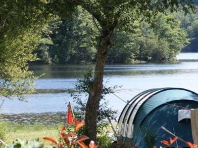 camping Flower Le Port De Neuvic photo 26
