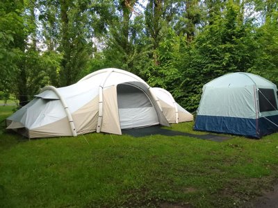 Cliquez pour découvrir toutes les photos de l'HÉBERGEMENT ! tente - Plein Air Neuvicois photo 11