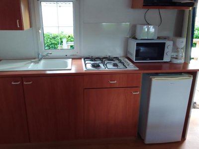 Cliquez pour découvrir toutes les photos de l'HÉBERGEMENT ! mobil-home - Plein Air Neuvicois photo 4