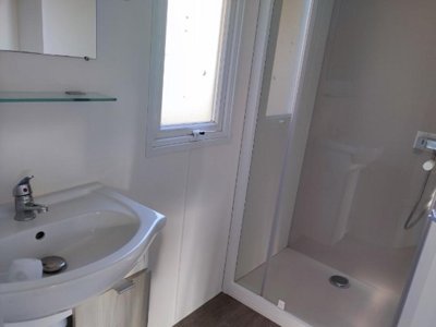 Cliquez pour découvrir toutes les photos de l'HÉBERGEMENT ! mobil-home - Plein Air Neuvicois photo 5