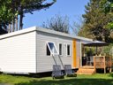 Cliquez pour découvrir toutes les photos de l'HÉBERGEMENT ! mobil-home - camping Le Raguènes Plage photo 2