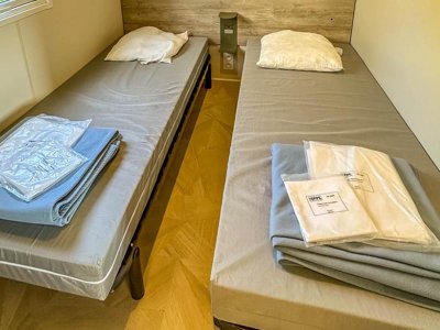 Cliquez pour découvrir toutes les photos de l'HÉBERGEMENT ! mobil-home - L'Albizia photo 10