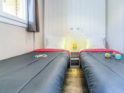 Cliquez pour découvrir toutes les photos de l'HÉBERGEMENT ! chalet - Le Colomba photo 6