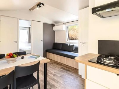Cliquez pour découvrir toutes les photos de l'HÉBERGEMENT ! mobil-home - Le Colomba photo 7