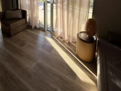 Cliquez pour découvrir toutes les photos de l'HÉBERGEMENT ! mobil-home - Le Colomba photo 2