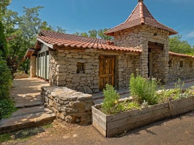 Cliquez pour découvrir toutes les photos de l'ÉTABLISSEMENT ! camping Les 3 Cantons photo 10