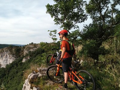 Cliquez pour découvrir toutes les photos de l'ÉTABLISSEMENT ! camping Les 3 Cantons photo 28