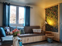 Camping Pas Cher vous présente avec son site Officiel campingpascher.fr, le Camping Les 3 Cantons classé 4 étoiles, situé sur la commune de Saint Antonin Noble Val dans le département Tarn-et-garonne (Midi Pyrénées) en France. Le camping Les 3 Cantons, vous présente un hébergement de type mobil-home de 20 m². Le camping Les 3 Cantons vous propose du lundi 27 avril au lundi 04 mai 2026 pour 7 nuits à 512.5€. Cette location propose 108 dates différentes pour réserver votre séjour. Découvrez également les 10 autres gammes d'hébergements du camping. Les Avis clients pour le Camping Les 3 Cantons sont excellents avec une note moyenne de 8 sur 10. Piscine extérieure, Animations familiales, Club enfants, Aire de jeux enfants, Baby-foot, Canoë-kayak, Centre équestre, Court de tennis, Cyclisme, Ping-pong, Pétanque, Randonnée, Terrain multisports, Dépôt de pain, Restaurant, Snack/Bar,... En savoir plus : cliquez-ICI.