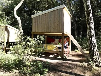 Cliquez pour découvrir toutes les photos de l'HÉBERGEMENT ! hébergement insolite - Le Bois De La Gachère photo 2