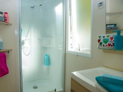 Cliquez pour découvrir toutes les photos de l'HÉBERGEMENT ! mobil-home - Lou Pignada photo 9