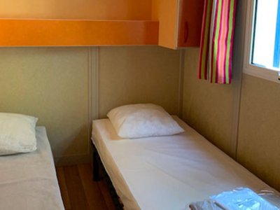 Cliquez pour découvrir toutes les photos de l'HÉBERGEMENT ! chalet - Lou Pignada photo 6