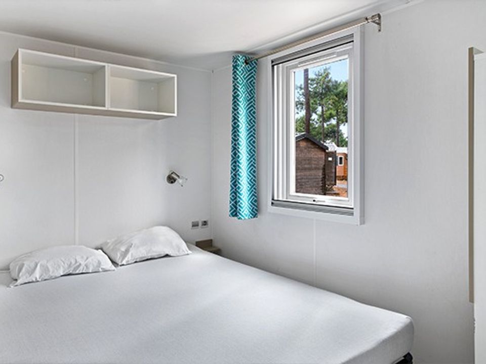 Cliquez pour découvrir toutes les photos de l'HÉBERGEMENT ! mobil-home - établissement Lou Pignada photo 3