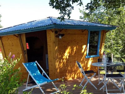 Cliquez pour découvrir toutes les photos de l'HÉBERGEMENT ! chalet - Flower La Rochelambert photo 2