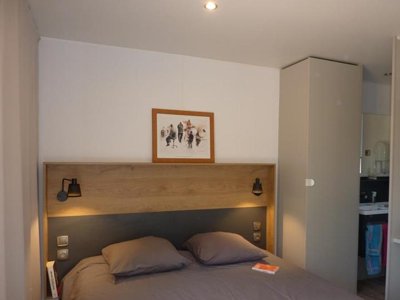 Cliquez pour découvrir toutes les photos de l'HÉBERGEMENT ! mobil-home - Flower La Rochelambert photo 7