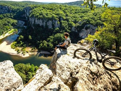Cliquez pour découvrir toutes les photos de l'ÉTABLISSEMENT ! camping De La Claysse photo 17