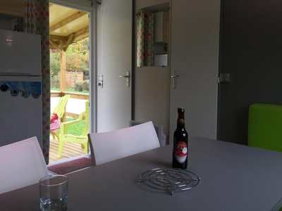 Cliquez pour découvrir toutes les photos de l'HÉBERGEMENT ! mobil-home - Domaine La Roche D’Ully photo 5
