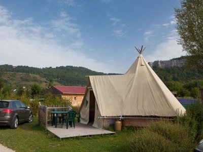 bungalow toilé - Domaine La Roche D’Ully photo 1