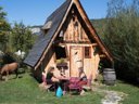 hébergement insolite - camping Domaine La Roche D’Ully photo 2