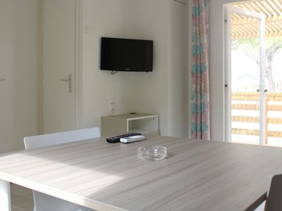 Cliquez pour découvrir toutes les photos de l'HÉBERGEMENT ! mobil-home - Vilanova Park photo 6