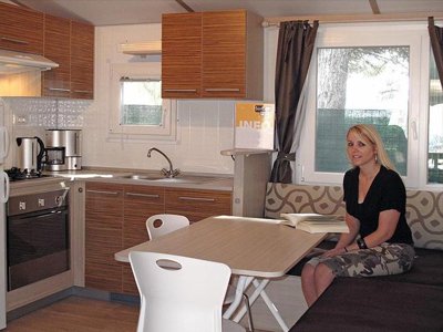 Cliquez pour découvrir toutes les photos de l'HÉBERGEMENT ! mobil-home - Vilanova Park photo 6