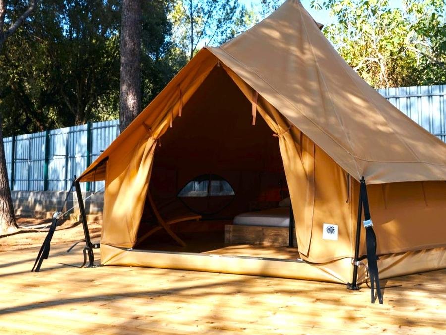 Camping Pas Cher vous présente avec son site Officiel campingpascher.fr, le Camping Mas Patoxas classé 4 étoiles, situé sur la commune de Pals dans le département Gérone (Catalogne) en Espagne. Le camping Mas Patoxas vous propose un hébergement de type tente. Cet hébergement propose plus de 112 dates différentes pour réserver ! Pour dévouvrir la période la moins chère, consultez la rubrique 'Tarifs' et sélectionnez votre mois de départ. L'établissement vous propose 10 autres types d'hébergements. Découvrez tous nos séjours à petits prix dans la commune et aux alentours de Pals du département : Gérone (Catalogne). Les Avis clients pour le Camping Mas Patoxas sont excellents avec une note moyenne de 8 sur 10. Piscine extérieure, Animations familiales, Club ados, Club enfants, Aire de jeux enfants, Court de padel en extérieur, Golf, Ping-pong, Piscine, Pétanque, Salle de fitness, Terrain de football, Terrain de volley-ball, Bar, Dépôt de pain, Pizzeria, Plats à emporter, Snack/Bar, Épicerie,... En savoir plus : cliquez-ICI.
