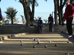 Camping Pas Cher vous présente avec son site Officiel campingpascher.fr, le Camping Mas Patoxas classé 4 étoiles, situé sur la commune de Pals dans le département Gérone (Catalogne) en Espagne. Le camping Mas Patoxas, vous présente un hébergement de type bungalow de 27 m² pour 2 personnes et télévision. Le camping Mas Patoxas vous propose du lundi 06 avril au lundi 13 avril 2026 pour 7 nuits à 763€. Cette location propose 112 dates différentes pour réserver votre séjour. Découvrez également les 10 autres gammes d'hébergements du camping. Les Avis clients pour le Camping Mas Patoxas sont excellents avec une note moyenne de 8 sur 10. Piscine extérieure, Animations familiales, Club ados, Club enfants, Aire de jeux enfants, Court de padel en extérieur, Golf, Ping-pong, Piscine, Pétanque, Salle de fitness, Terrain de football, Terrain de volley-ball, Bar, Dépôt de pain, Pizzeria, Plats à emporter, Snack/Bar, Épicerie,... En savoir plus : cliquez-ICI.