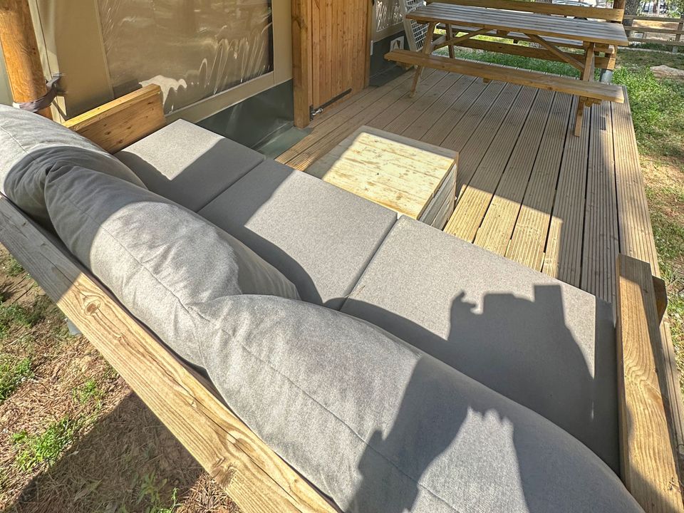 Cliquez pour découvrir toutes les photos de l'HÉBERGEMENT ! tente toile et bois - Interpals Eco Resort photo 4
