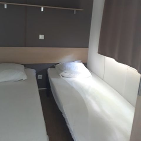Cliquez pour découvrir toutes les photos de l'HÉBERGEMENT ! mobilhome - Manon photo 3
