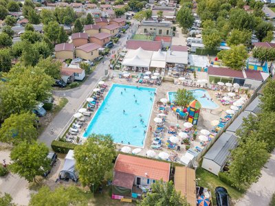 Cliquez pour découvrir toutes les photos de l'ÉTABLISSEMENT ! établissement Village Butterfly photo 18