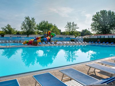 Cliquez pour découvrir toutes les photos de l'ÉTABLISSEMENT ! établissement Village Butterfly photo 2