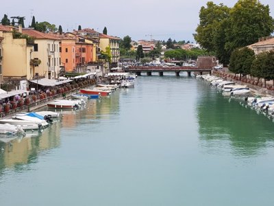 Cliquez pour découvrir toutes les photos de l'ÉTABLISSEMENT ! établissement Bella Italia photo 27