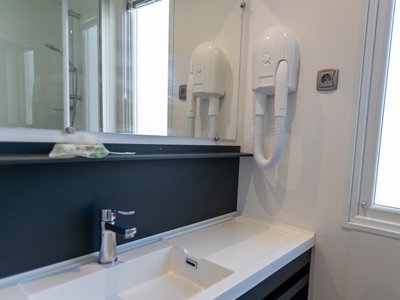 Cliquez pour découvrir toutes les photos de l'HÉBERGEMENT ! mobil-home - Le Damier photo 16