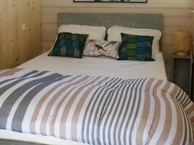 Cliquez pour découvrir toutes les photos de l'HÉBERGEMENT ! bungalow - Noix De Pecan'y photo 3