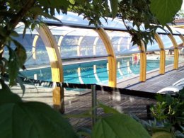 Camping Pas Cher vous présente avec son site Officiel campingpascher.fr, le Camping Noix De Pecan'y classé 3 étoiles, situé sur la commune de Paleyrac dans le département Dordogne (Aquitaine) en France. Le camping Noix De Pecan'y, vous présente un hébergement de type mobil-home de 34 m². Le camping Noix De Pecan'y vous propose du sam. 04 avril au sam. 11 avril 2026 pour 7 nuits à 390€. Cette location propose 41 dates différentes pour réserver votre séjour. Découvrez également les 11 autres gammes d'hébergements du camping. Piscine couverte, Animations familiales, Aire de jeux enfants, Baby-foot, Canoë-kayak, Centre équestre, Court de tennis, Golf, Ping-pong, Piscine, Pétanque, Randonnée, Salle de jeux vidéo, Terrain de badminton, Terrain de volley-ball, Dépôt de pain, Épicerie,... En savoir plus : cliquez-ICI.