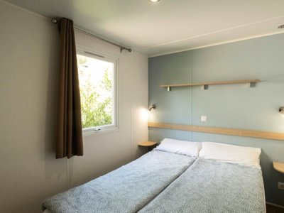 Cliquez pour découvrir toutes les photos de l'HÉBERGEMENT ! bungalow - Enmar photo 7