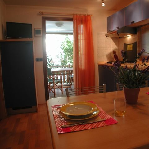 Cliquez pour découvrir toutes les photos de l'HÉBERGEMENT ! mobil-home - Torre Pendente photo 5